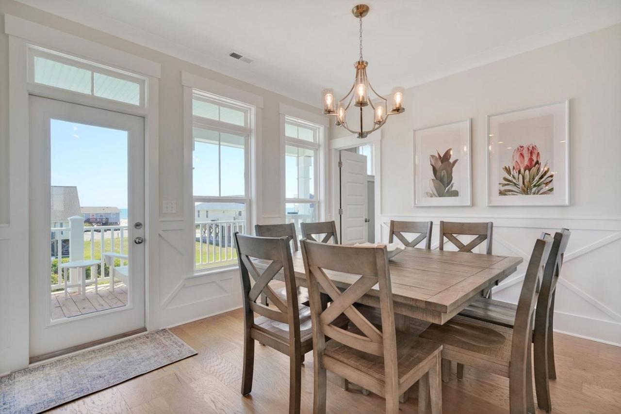 Seas The Day Villa Oak Island Exterior photo
